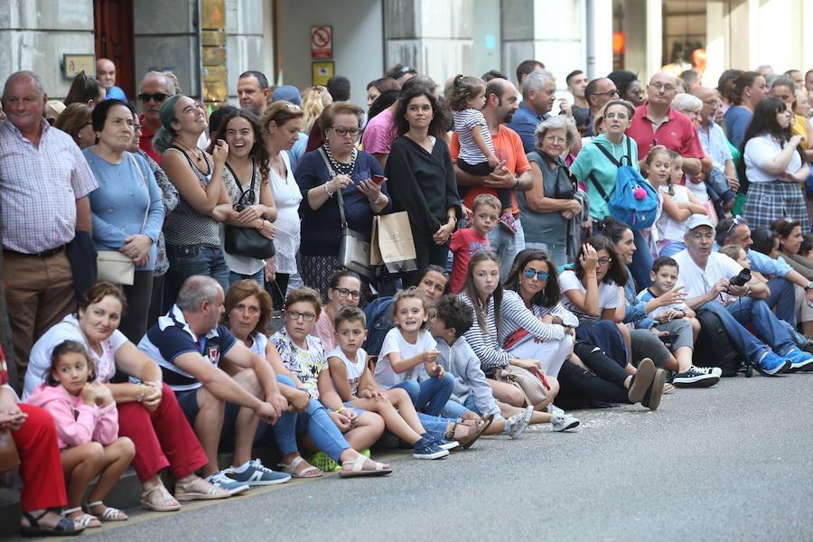 Fotos: ¿Estuviste en el desfile del Día de América en Asturias 2018? ¡Búscate!