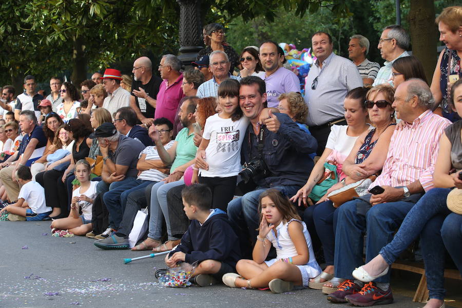 Fotos: ¿Estuviste en el desfile del Día de América en Asturias 2018? ¡Búscate!