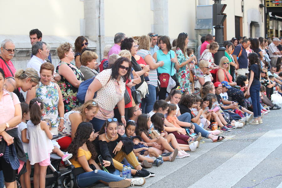 Fotos: ¿Estuviste en el desfile del Día de América en Asturias 2018? ¡Búscate!