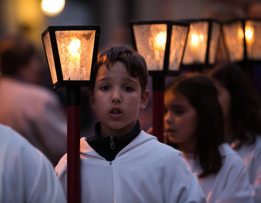 Más de trescientas personas participaron en este acto que da comienzo a las fiestas de Santa Ana en la localidad sierense.