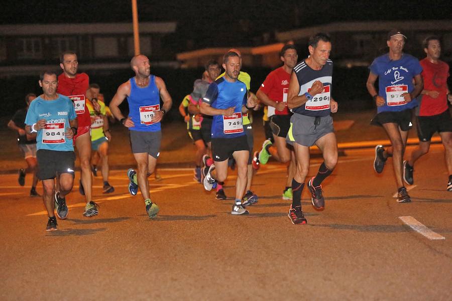 Fotos: ¿Estuviste en la EdP Carrera Nocturna Gijón 10 k? ¡Búscate!