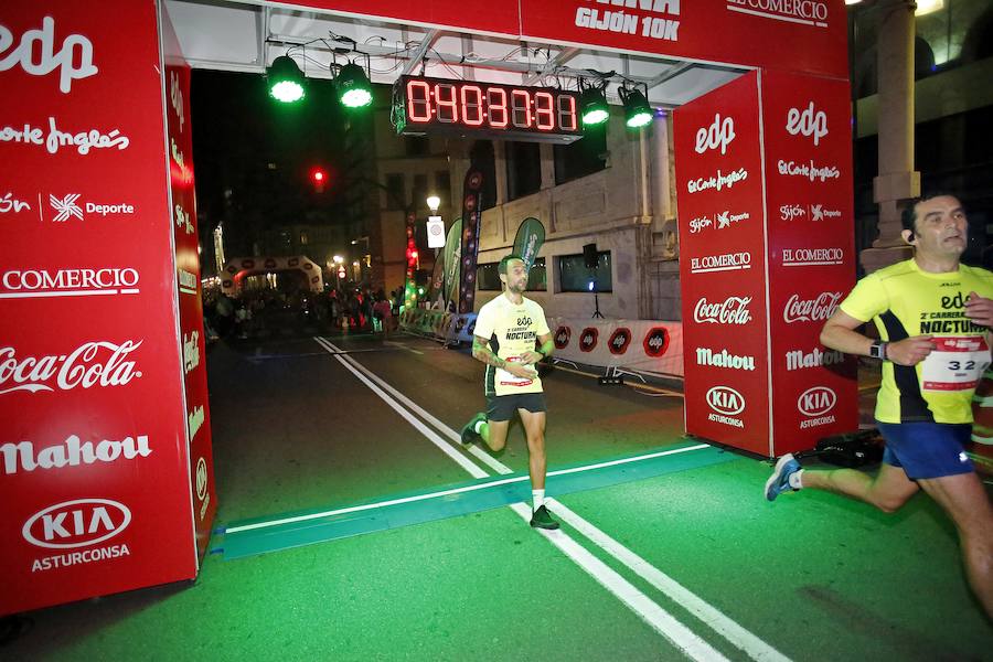 Fotos: ¿Estuviste en la EdP Carrera Nocturna Gijón 10 k? ¡Búscate!