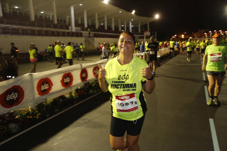 Fotos: ¿Estuviste en la EdP Carrera Nocturna Gijón 10 k? ¡Búscate! (2)
