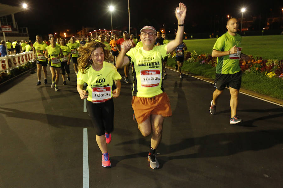 Fotos: ¿Estuviste en la EdP Carrera Nocturna Gijón 10 k? ¡Búscate! (2)