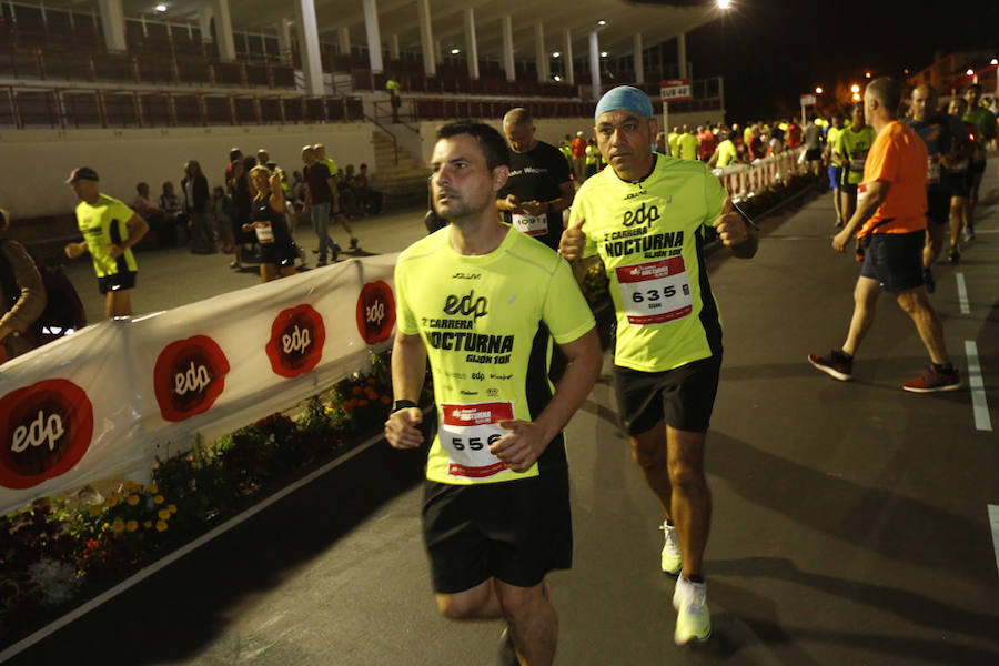 Fotos: ¿Estuviste en la EdP Carrera Nocturna Gijón 10 k? ¡Búscate! (2)