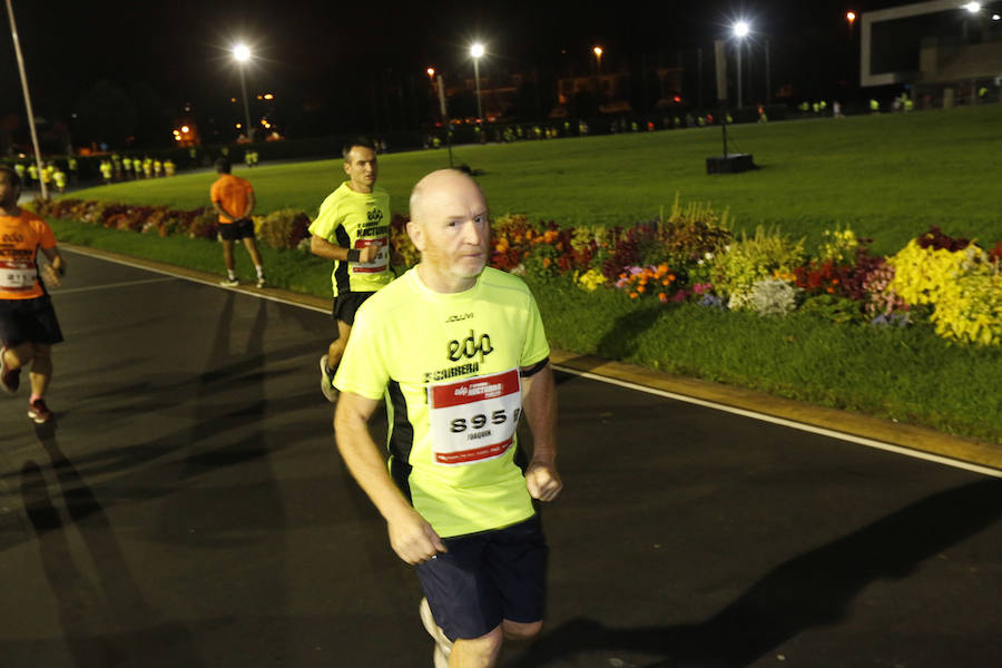 Fotos: ¿Estuviste en la EdP Carrera Nocturna Gijón 10 k? ¡Búscate! (2)