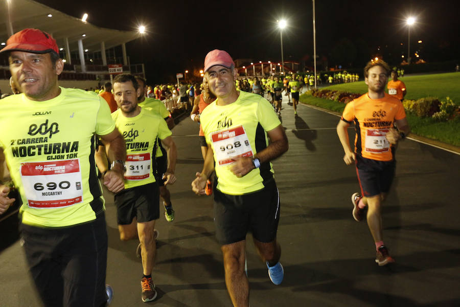 Fotos: ¿Estuviste en la EdP Carrera Nocturna Gijón 10 k? ¡Búscate! (2)