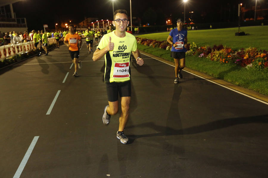 Fotos: ¿Estuviste en la EdP Carrera Nocturna Gijón 10 k? ¡Búscate! (2)