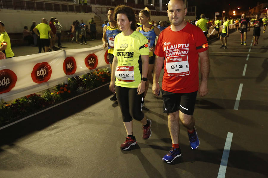 Fotos: ¿Estuviste en la EdP Carrera Nocturna Gijón 10 k? ¡Búscate! (2)