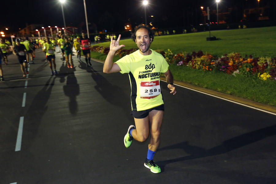 Fotos: ¿Estuviste en la EdP Carrera Nocturna Gijón 10 k? ¡Búscate! (2)