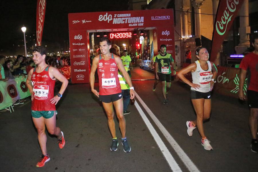  Carrera Nocturna Gijón 10K  Moha Bakkali y Esther Álvarez se impusieron en la prueba. 