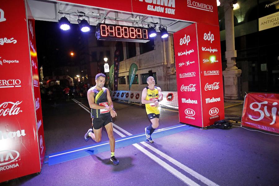  Carrera Nocturna Gijón 10K  Moha Bakkali y Esther Álvarez se impusieron en la prueba. 