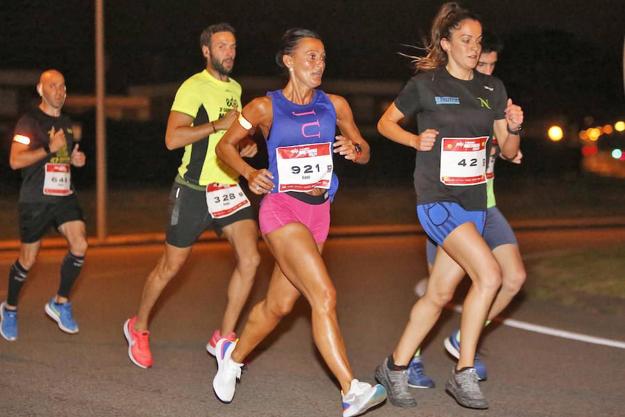  Carrera Nocturna Gijón 10K  Moha Bakkali y Esther Álvarez se impusieron en la prueba. 