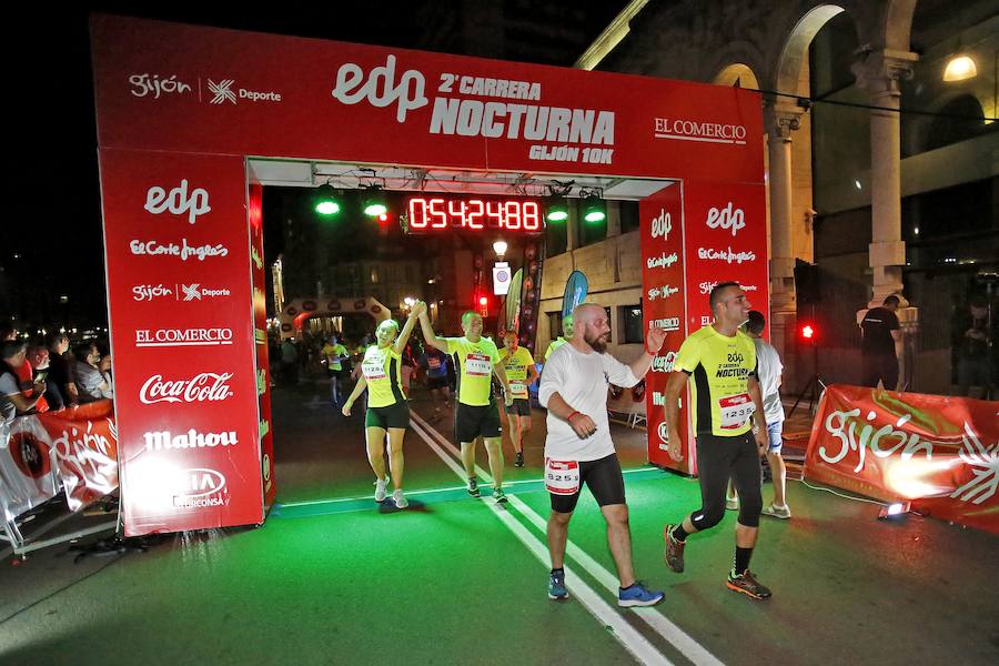  Carrera Nocturna Gijón 10K  Moha Bakkali y Esther Álvarez se impusieron en la prueba. 