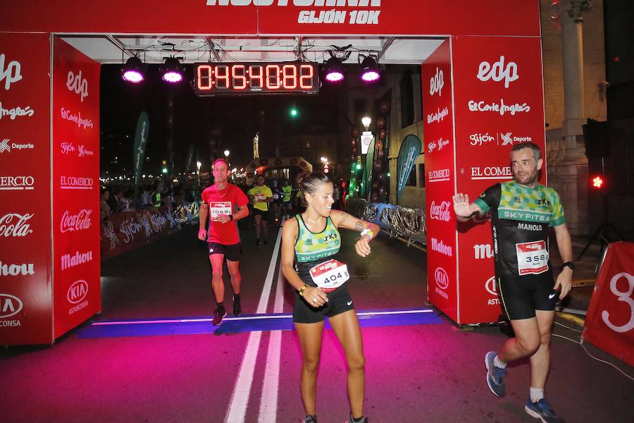  Carrera Nocturna Gijón 10K  Moha Bakkali y Esther Álvarez se impusieron en la prueba. 