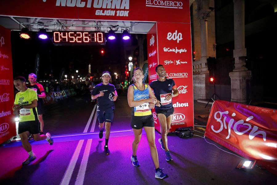  Carrera Nocturna Gijón 10K  Moha Bakkali y Esther Álvarez se impusieron en la prueba. 