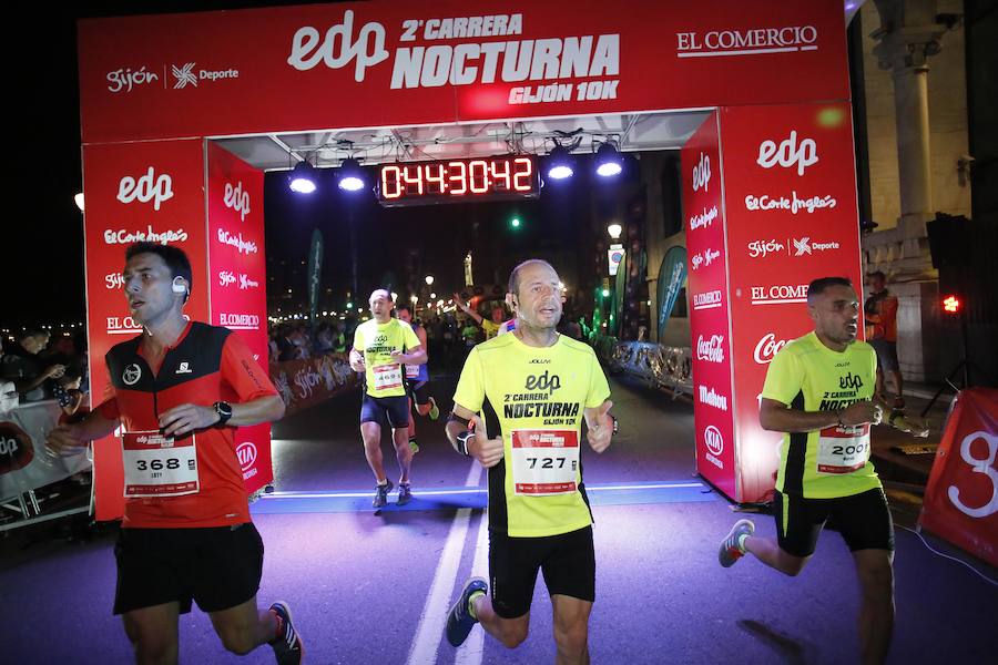  Carrera Nocturna Gijón 10K  Moha Bakkali y Esther Álvarez se impusieron en la prueba. 