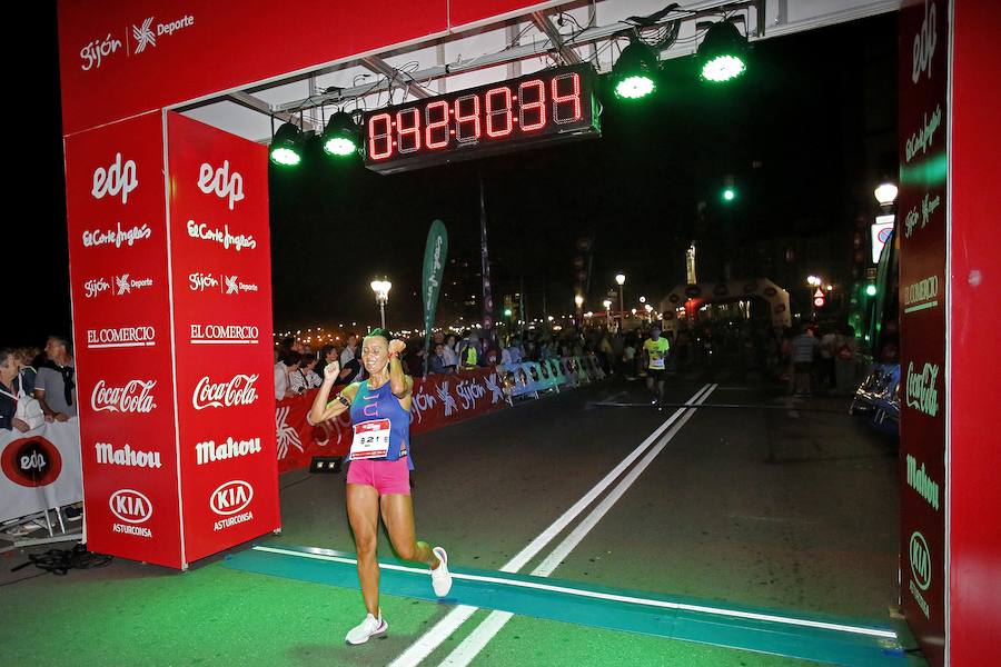  Carrera Nocturna Gijón 10K  Moha Bakkali y Esther Álvarez se impusieron en la prueba. 