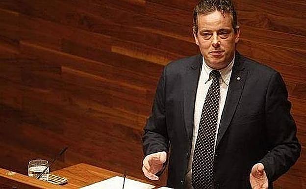 El portavoz del Grupo Parlamentario Socialista, Marcelino Marcos Líndez 