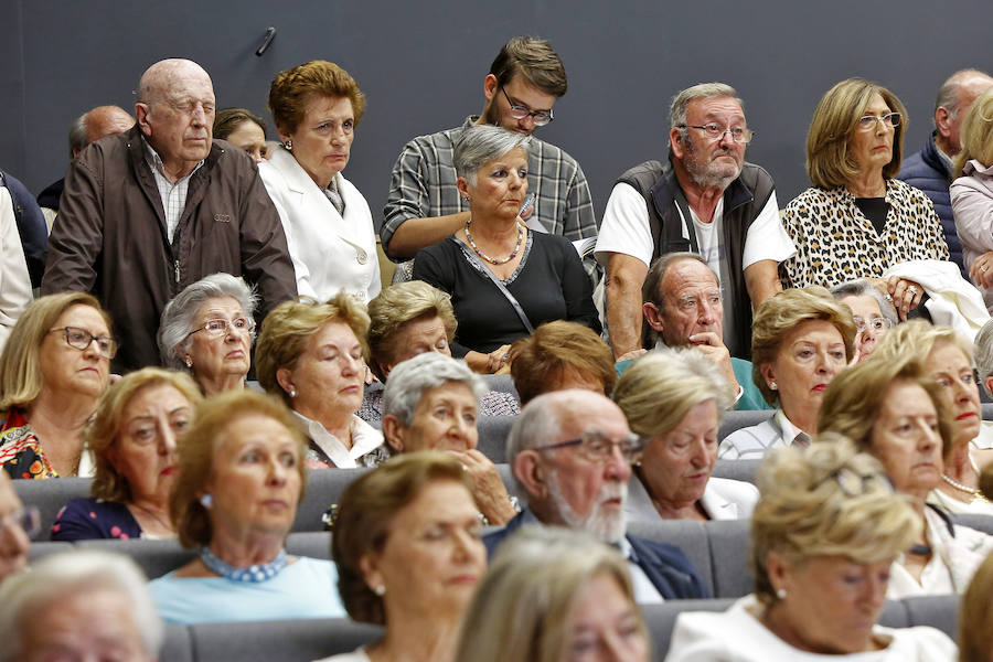 La institución ensalza a Torcuato Fernández-Miranda en sus nuevos locales