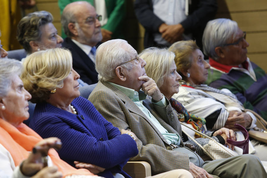 La institución ensalza a Torcuato Fernández-Miranda en sus nuevos locales