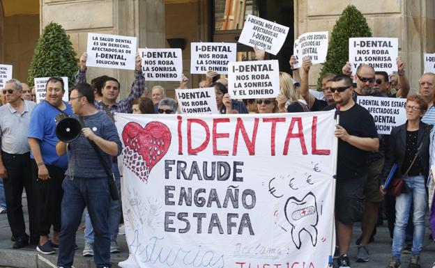 «Alguien tiene que frenar a las financieras. Están cobrando hasta a la gente que ya murió»