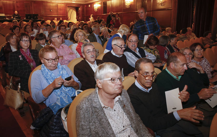 La Orquesta Sinfónica del Principado ha ofrecido un concierto dedicado al nacimiento de Leonard Bernstein