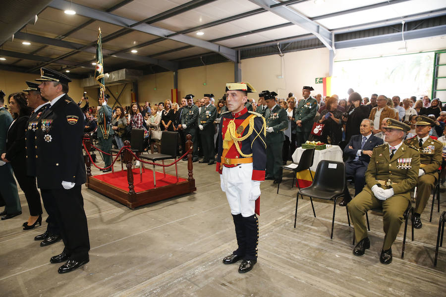 Es la primera ocasión que los actos institucionales de la Guardia Civil se desarrollaban fuera de la comandancia de Contrueces