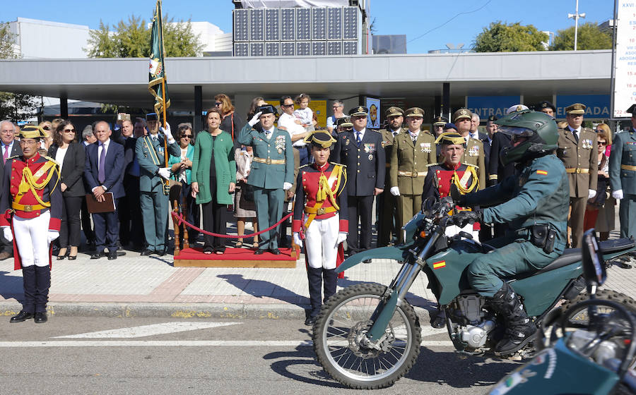 Es la primera ocasión que los actos institucionales de la Guardia Civil se desarrollaban fuera de la comandancia de Contrueces