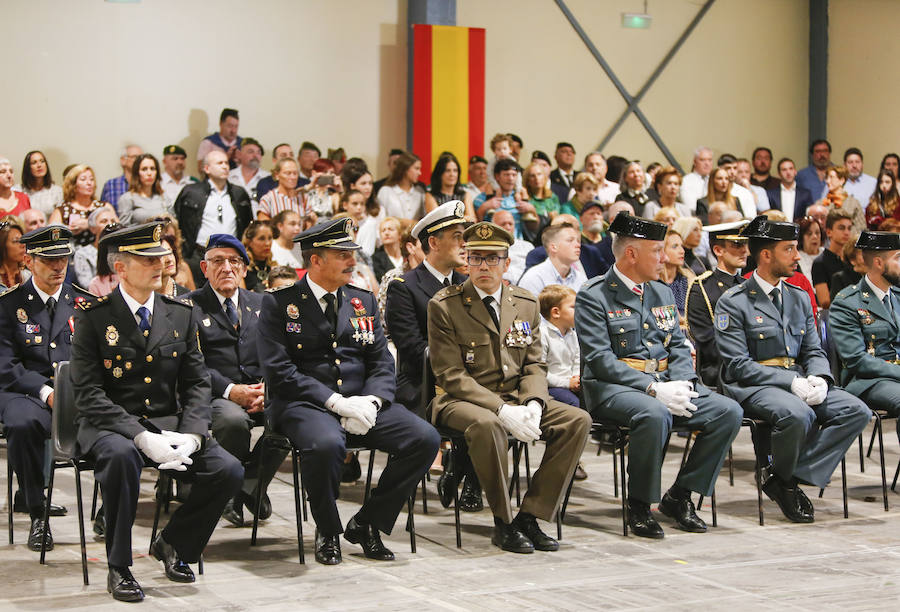 Es la primera ocasión que los actos institucionales de la Guardia Civil se desarrollaban fuera de la comandancia de Contrueces