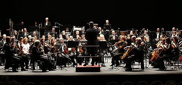 Un momento del concierto de la OSPA en el Jovellanos. 