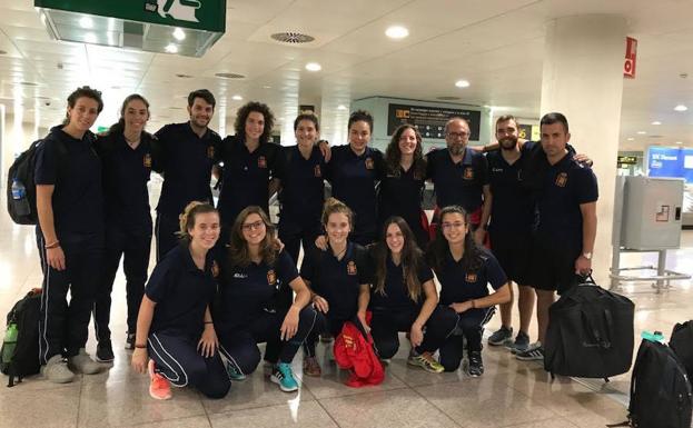 Natasha Lee, jugadora asturiana de la selección nacional de hockey: «No esperaba que fuese a suceder algo tan bestial»