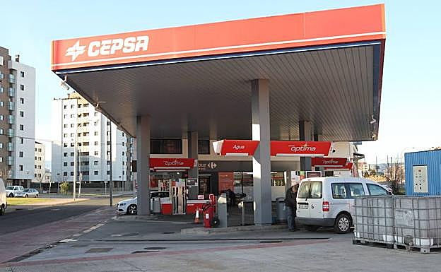 Imagen de archivo de una gasolinera de Cepsa. 