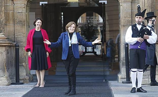 Sylvia Earle junto a Teresa Sanjurjo.