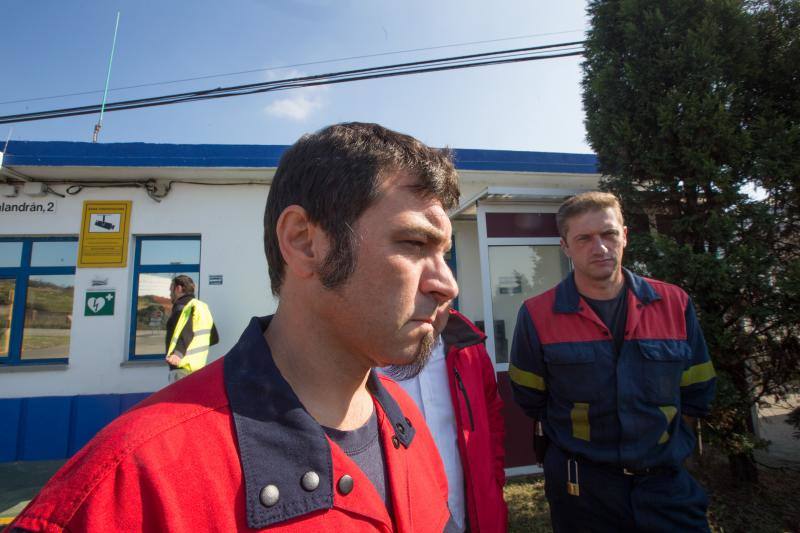 La multinacional ha comunicado a los comités de empresa de sus tres factorías españolas y al comité europeo su decisión de cerrar las instalaciones de Avilés y Coruña. 