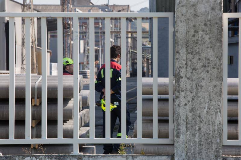 La multinacional ha comunicado a los comités de empresa de sus tres factorías españolas y al comité europeo su decisión de cerrar las instalaciones de Avilés y Coruña. 