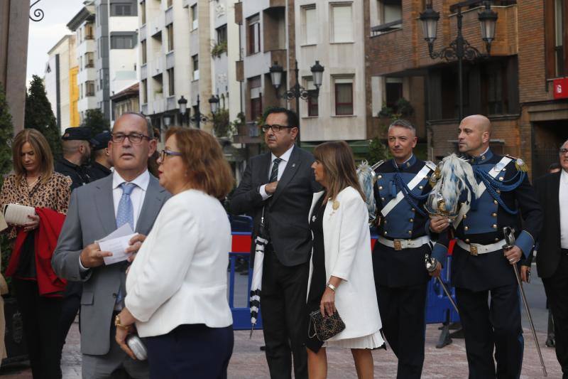 El recital en el Auditorio Príncipe Felipe ha sido el acto principal de la primera jornada de los Reyes en Asturias, que además ha contado con la asistencia de cuatro de los galardonados: Michael J. Sandel (Ciencias Sociales), Alma Guillermoprieto (Comunicación y Humanidades); la oceanógrafa Sylvia A. Earle (Concordia) y el paleontólogo sueco Svante Pääbo (Investigación Científica y Técnica).