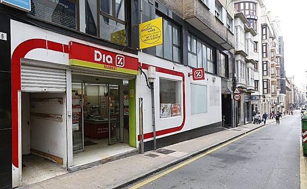 Intento de robo y persecución en un supermercado de Gijón