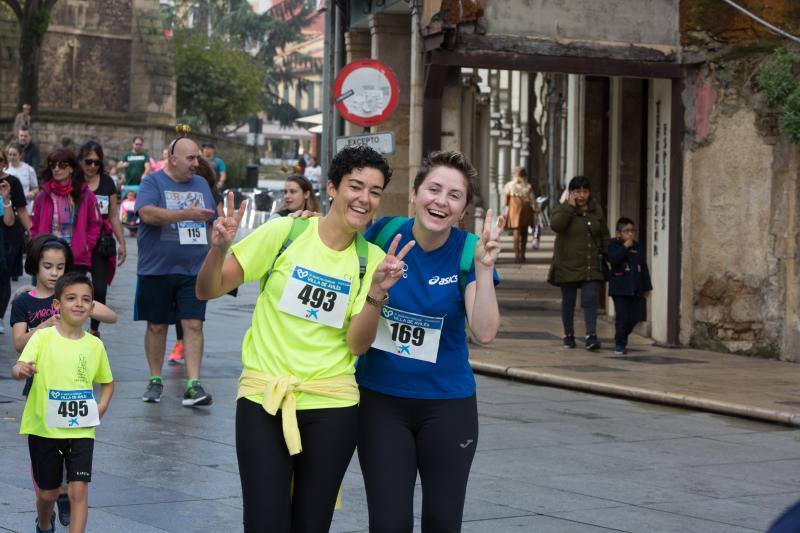 Fotos: ¿Estuviste en la Marcha Solidaria de LA VOZ DE AVILÉS? ¡Búscate!