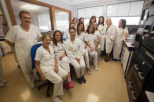 El equipo de Microbiología del San Agustín, comandado por Javier Rodríguez. 