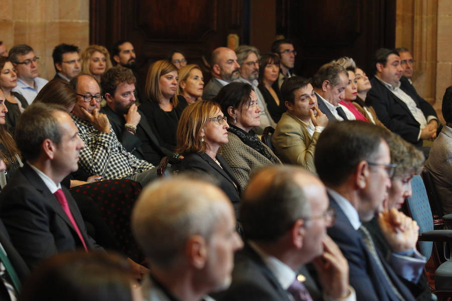 El Orrio, Tukan y Carlos de la Higuera recibieron el galardón en el Reconquista, en un acto que contó con la presencia del consejero de Empleo, Industria y Turismo, Isaac Pola.