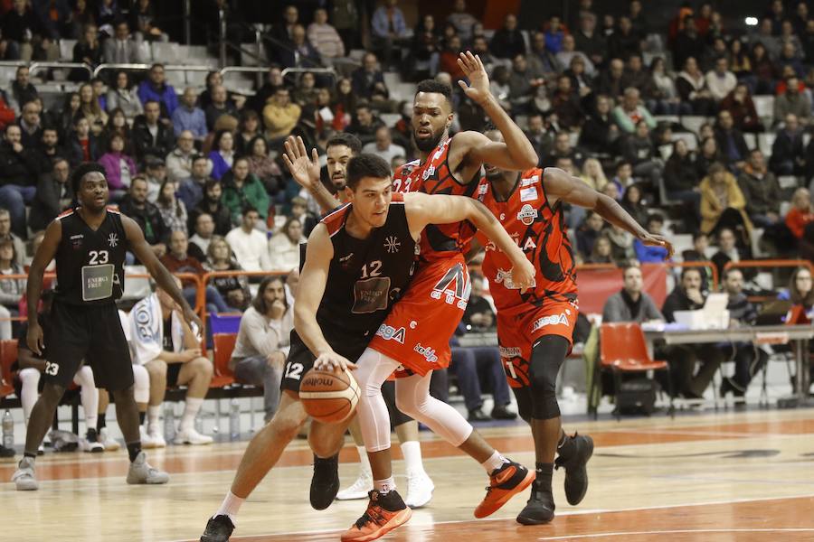 Fotos: Teslacard Círculo 61-65 Estela, en imágenes