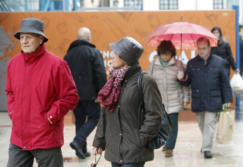 En líneas generales, la semana vendrá protagonizada por más inestabilidad hacia el oeste y menos probabilidad de lluvias hacia el oriente. Las temperaturas serán más altas y la cota de nieve será superior a los 1200/1400 metros
