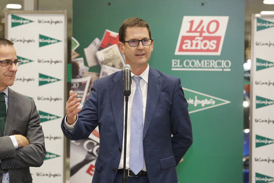 El Corte Inglés inaugura una exposición con portadas de EL COMERCIO para conmemorar su 140 aniversario. Se podrá visitar en la planta baja del centro comercial hasta el próximo 16 de noviembre