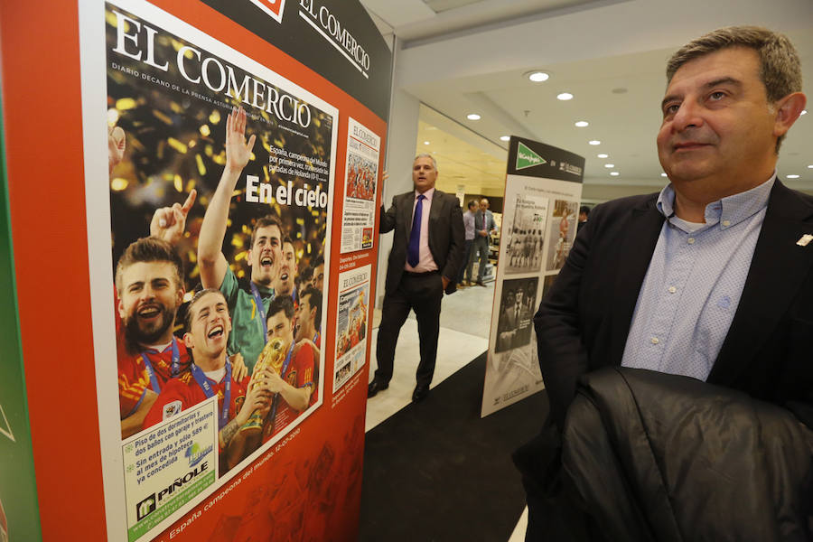 El Corte Inglés inaugura una exposición con portadas de EL COMERCIO para conmemorar su 140 aniversario. Se podrá visitar en la planta baja del centro comercial hasta el próximo 16 de noviembre