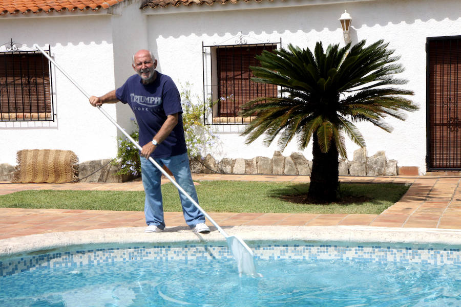 El inolvidable Algarrobo de 'Curro Jiménez' fallece a los 83 años a causa de un cáncer de higado. Deja una filmografía cercana a los 200 títulos entre películas y series de televisión