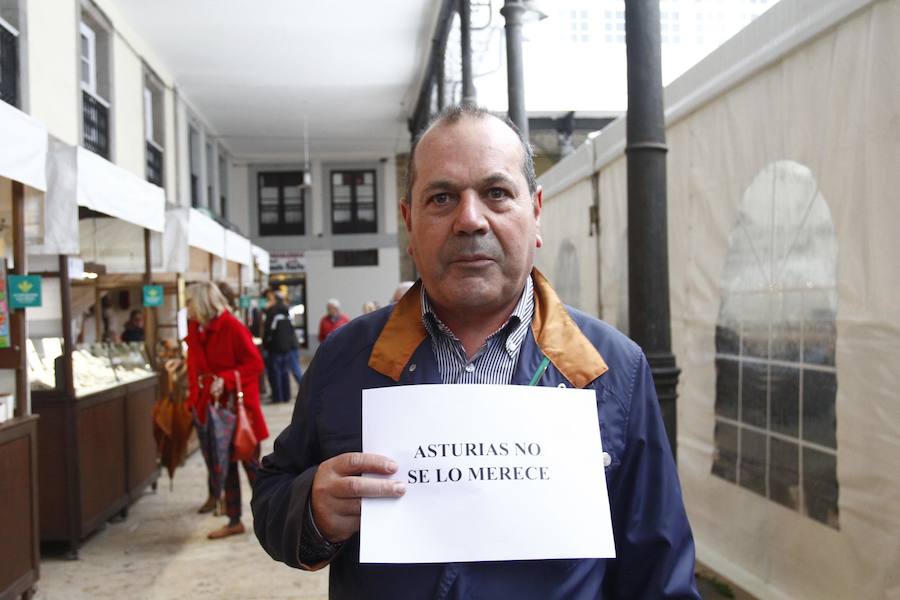 Miguel Panizo. «Que te echen a la calle de esta manera, después de tantos años de trabajo, no se puede consentir»