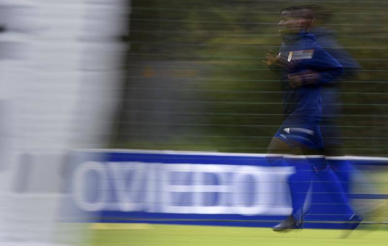 Fotos: Entrenamiento del Real Oviedo (06-11)