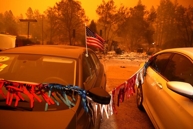 El condado de Buttle es hasta ahora el más afectado, con Camp Fire arrasando con 280 kilómetros cuadrados. Al menos cinco personas han perdido la vida al verse atrapadas por las llamas