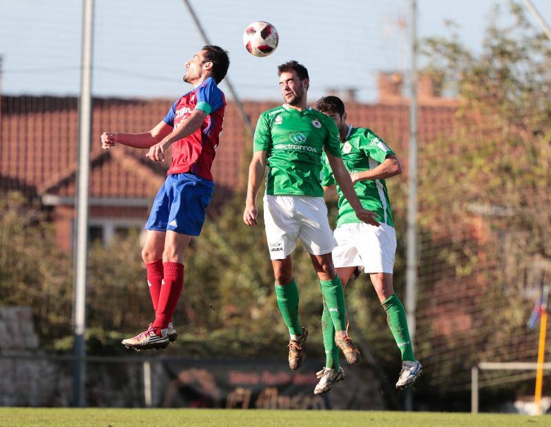 Fotos: Ceares 0-0 Gijón Industrial, en imágenes